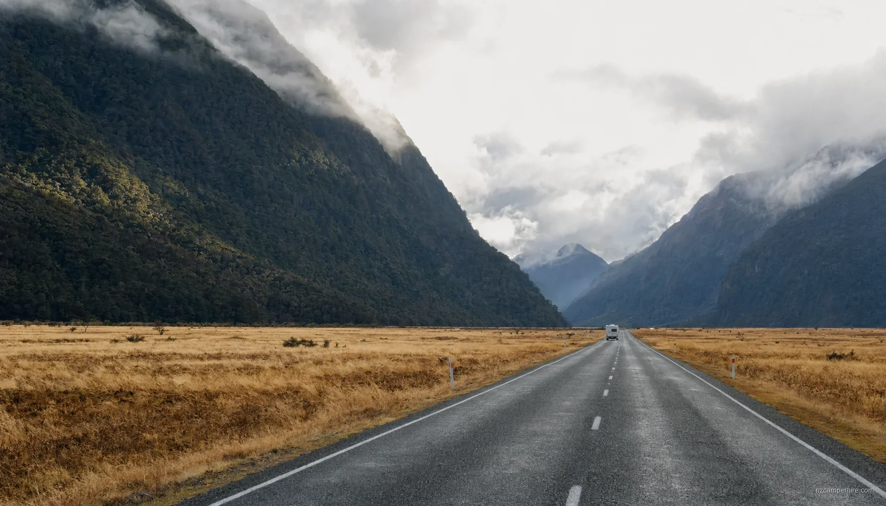 Queenstown to Milford Sound — motorhome drive guide — NZ campervan route