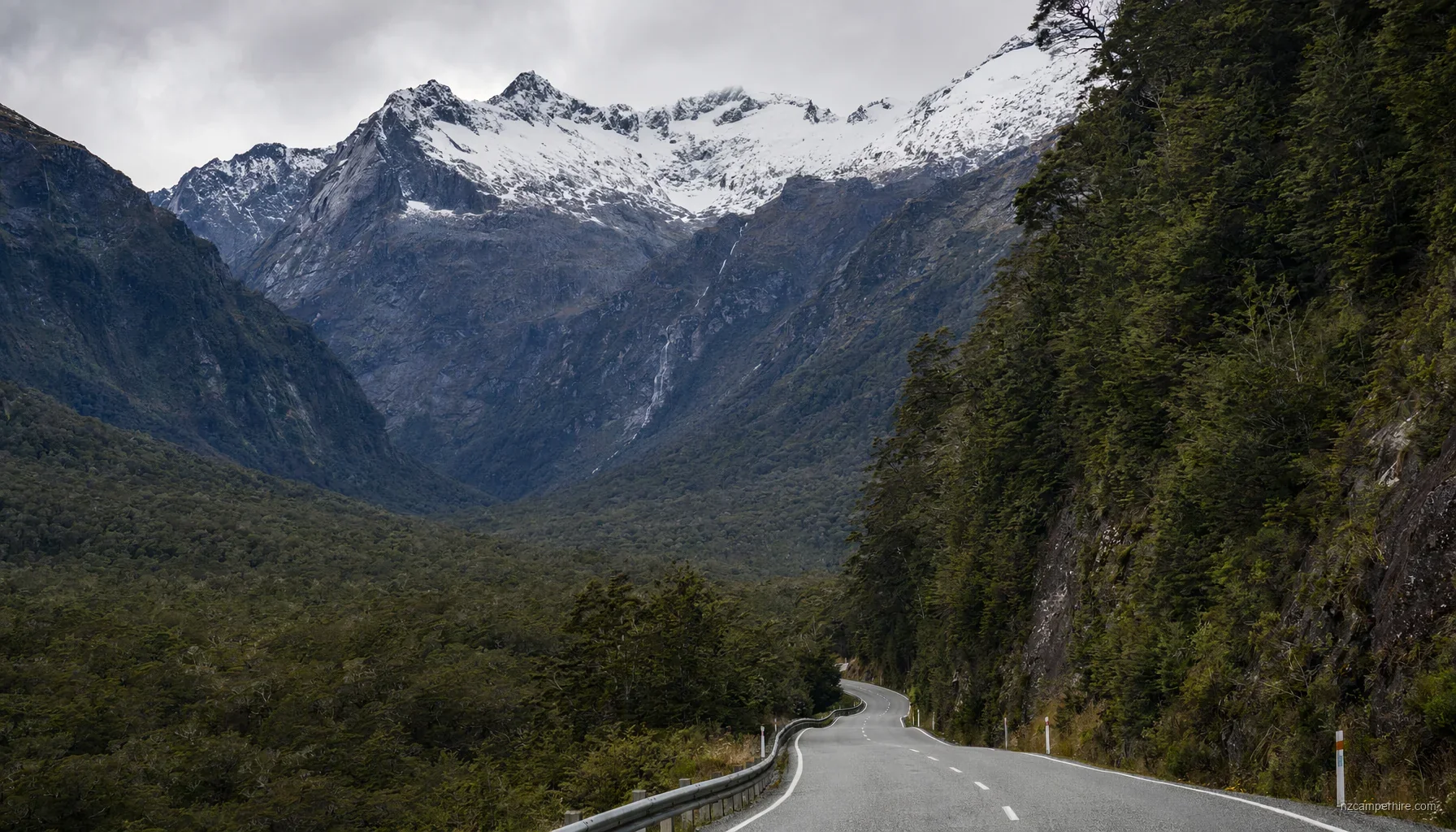 Te Anau to Milford Sound — motorhome drive guide — NZ campervan route